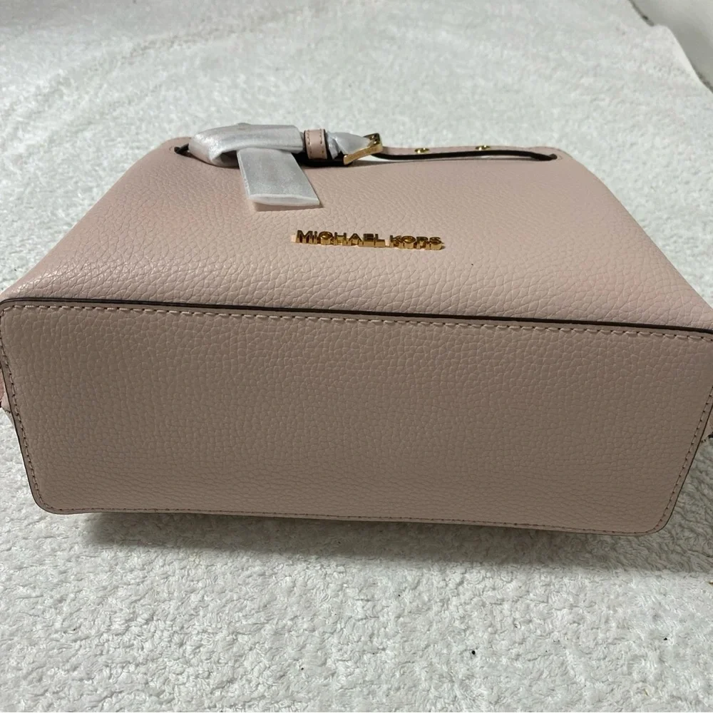 Michael Kors Blush Pink Emilia Satchel NWT - Picture 7 of 9